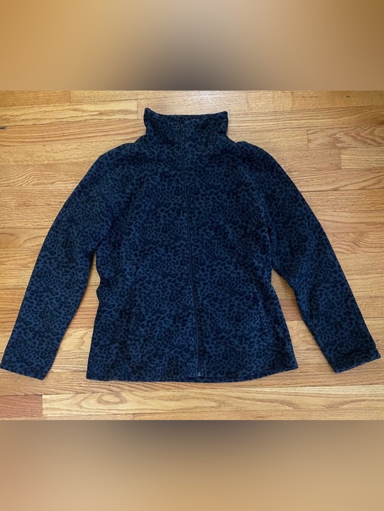 Old Navy Jackets & Blazers - Old Navy Fleece Jacket Women’s Large Animal Print Gray/Black Front Zip- Pockets